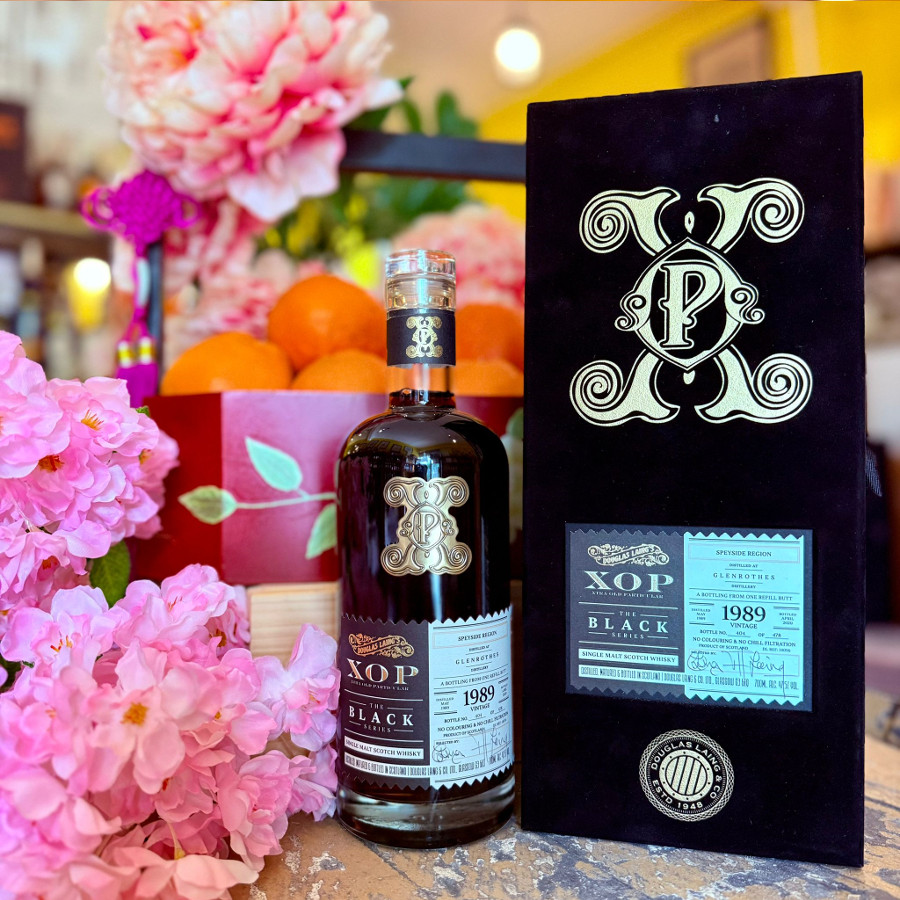 Xtra Old Particular Black Mortlach 30 Years Single Cask Single Malt Whisky – Speyside Scotland